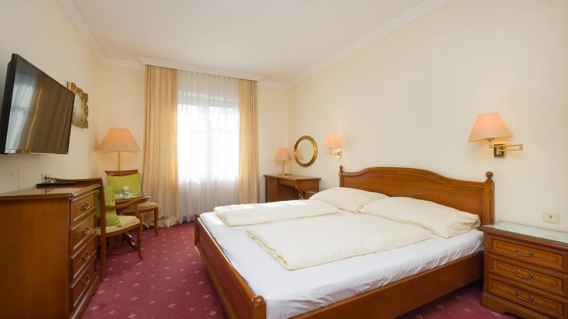 Pension Garden Vienna Austria