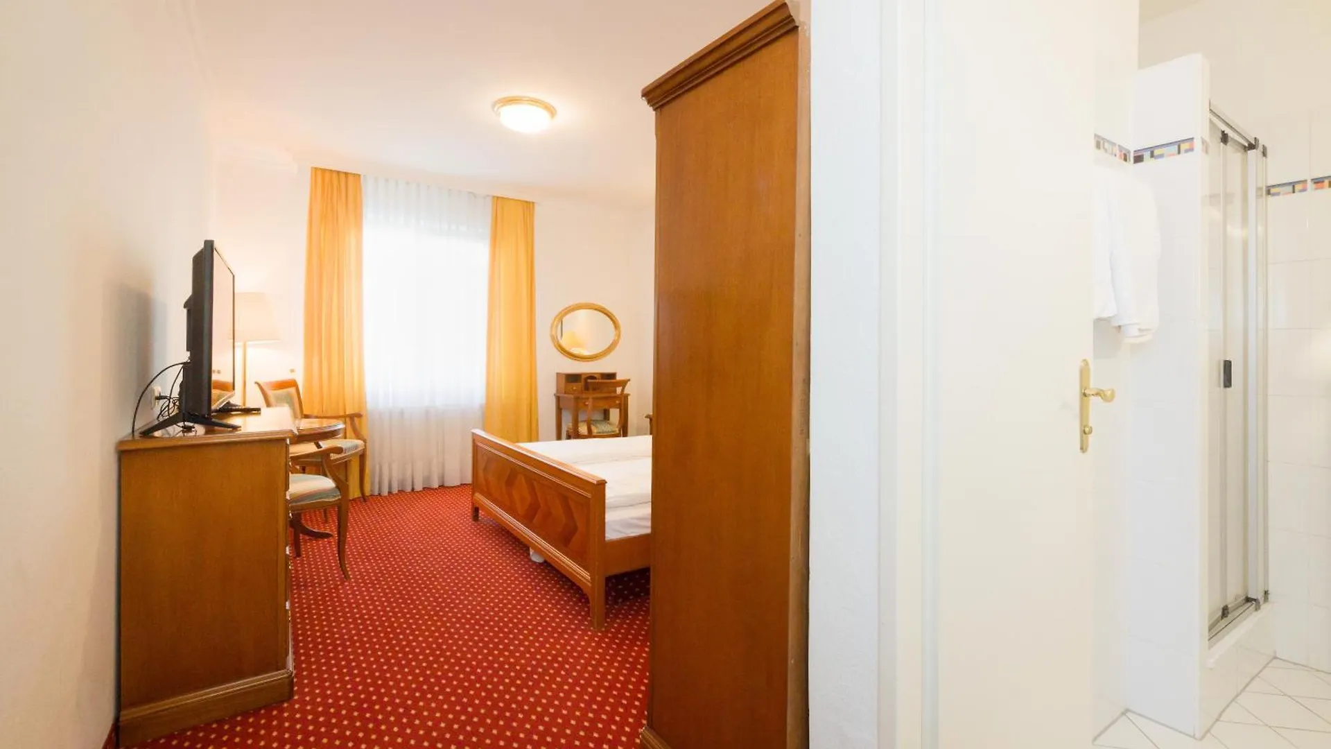 Pension Garden Vienna 0*,  Austria
