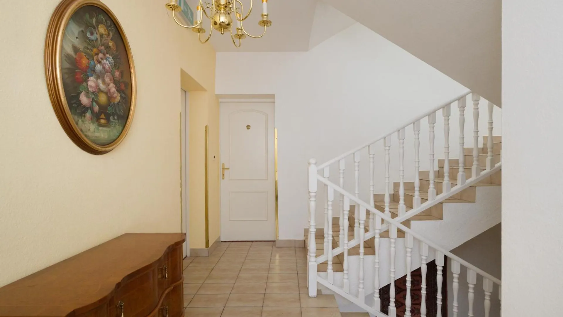 Pension Garden Vienna Guest house